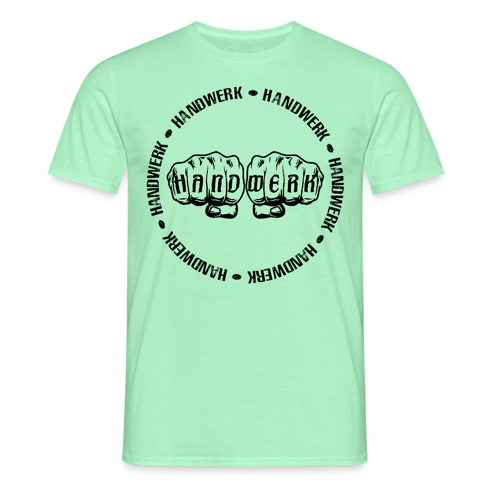 Unisex T-Shirt "Handwerk-Handwerk" von Spreadconnect, militärgrün, kurze Ärmel, sichtbares Logo auf der Vorderseite