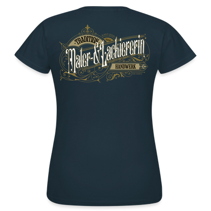 Frauen T-Shirt "Maler-&Lackiererin" von Spreadconnect, nostalgisches Design, zeigt ein stilisiertes Maler- und Lackierer-Motiv auf weißem Hintergrund