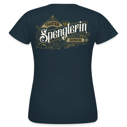 Hochwertiges Frauen T-Shirt "Spenglerin" von Spreadconnect mit nostalgischem Design, bequem und modisch für Damen.