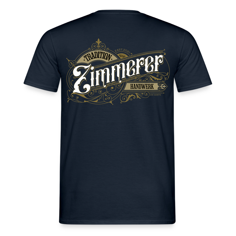 Unisex T-Shirt "Zimmerer"-Nostalgie von Spreadconnect, Männer T-Shirt mit nostalgischem Design, weiße Baumwolle, Frontansicht