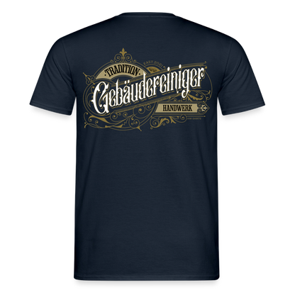 Unisex T-Shirt "Gebäudereiniger"-Nostalgie von Spreadconnect, Männer T-Shirt mit nostalgischem Gebäudereiniger-Design auf weißem Stoff