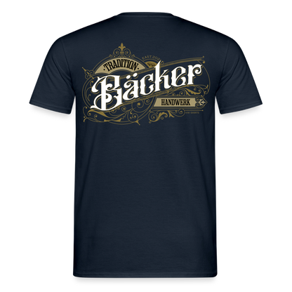Unisex T-Shirt "Bäcker"-Nostalgie von Spreadconnect, Männer T-Shirt mit Bäcker-Design in klassischem Stil, bequem und modisch