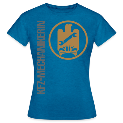 Weibliches T-Shirt von Spreadconnect mit KFZ-Mechanikerin-Design, bequemes Frauen T-Shirt in modernem Stil.