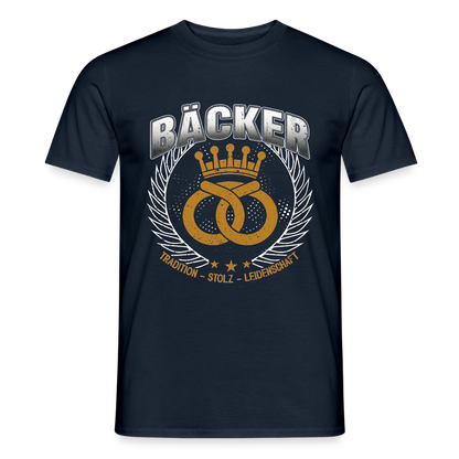 Unisex Tradition Bäcker T-Shirt für Männer von Spreadconnect, mit traditionellem Bäcker-Design, vor weißem Hintergrund