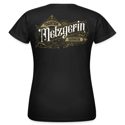 Weißes Frauen T-Shirt "Metzgerin" von Spreadconnect mit nostalgischem Druck, entspannte Passform, Frontansicht.