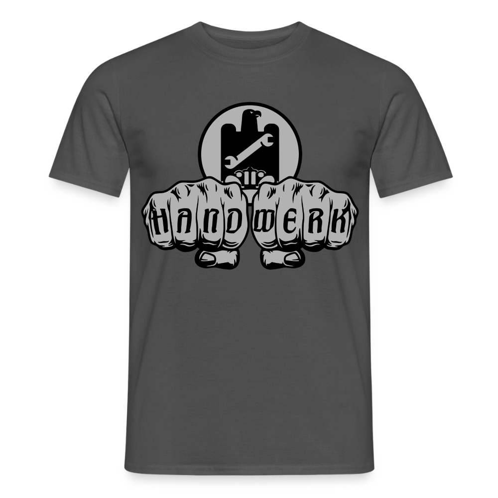 Unisex KFZ-Mechaniker T-Shirt von Spreadconnect, bequemes Männer T-Shirt mit Mechaniker-Design in lebendigen Farben.