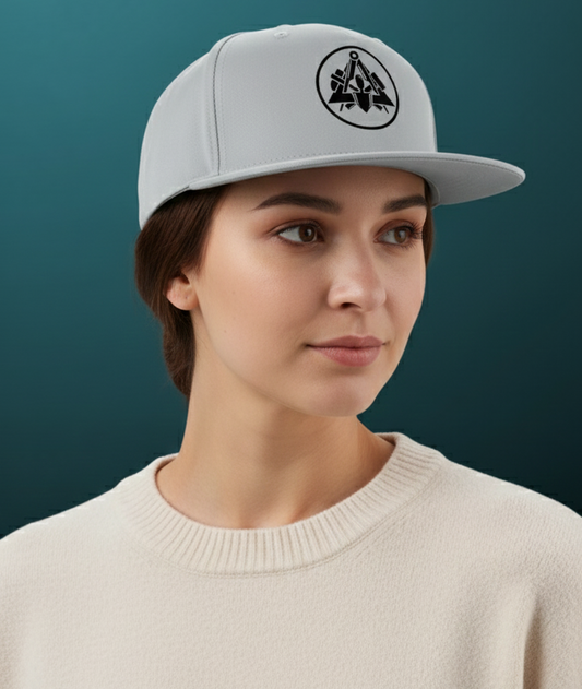 Snap-Back Cap mit Zunftzeichen (schwarzer Druck)