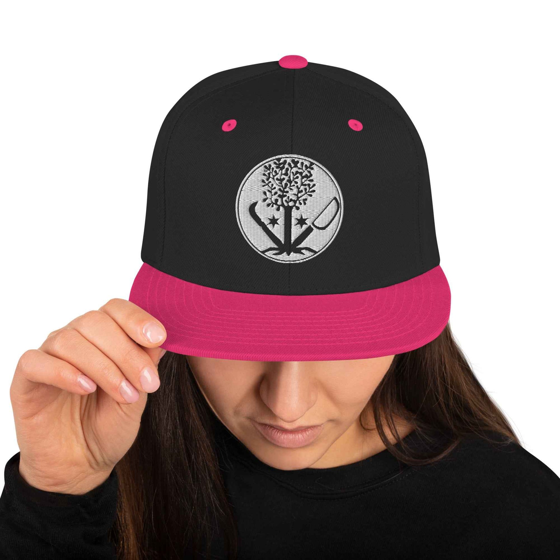Snapback-Cap "GaLaBauer" bestickt Schwarz Neonpink