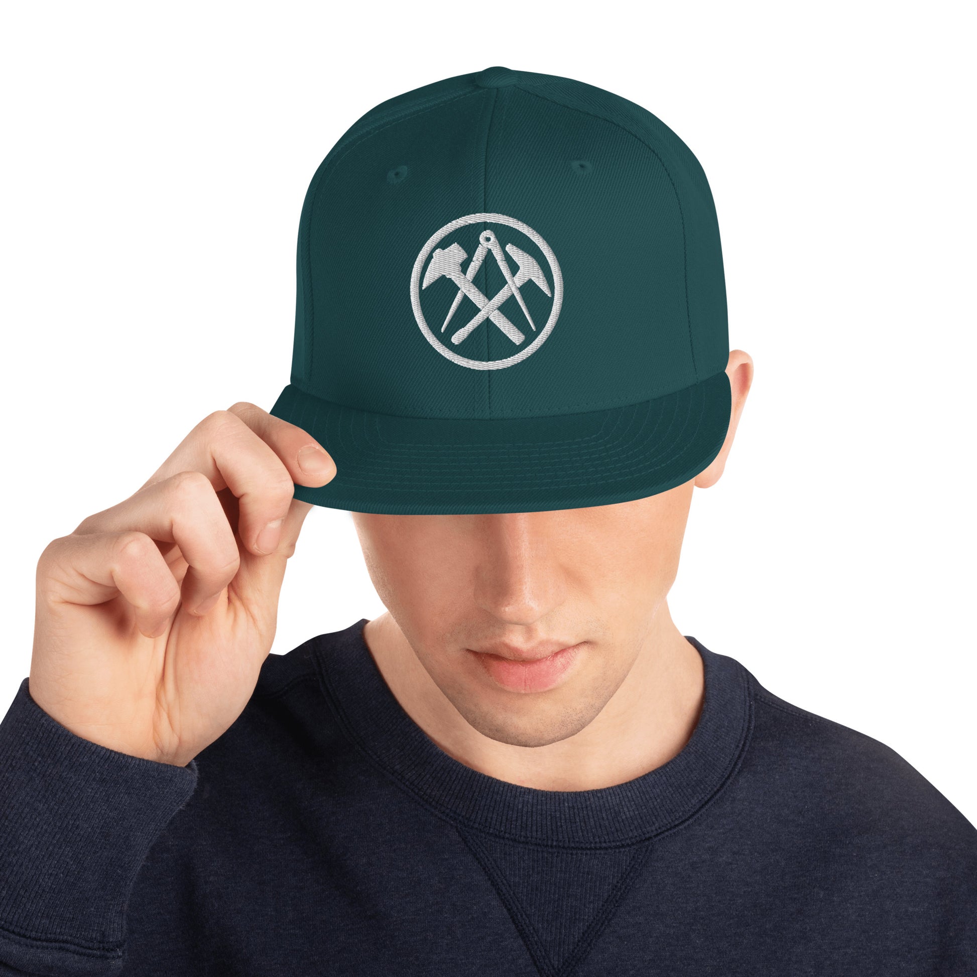 Snapback-Cap "Dachdecker" bestickt Fichte