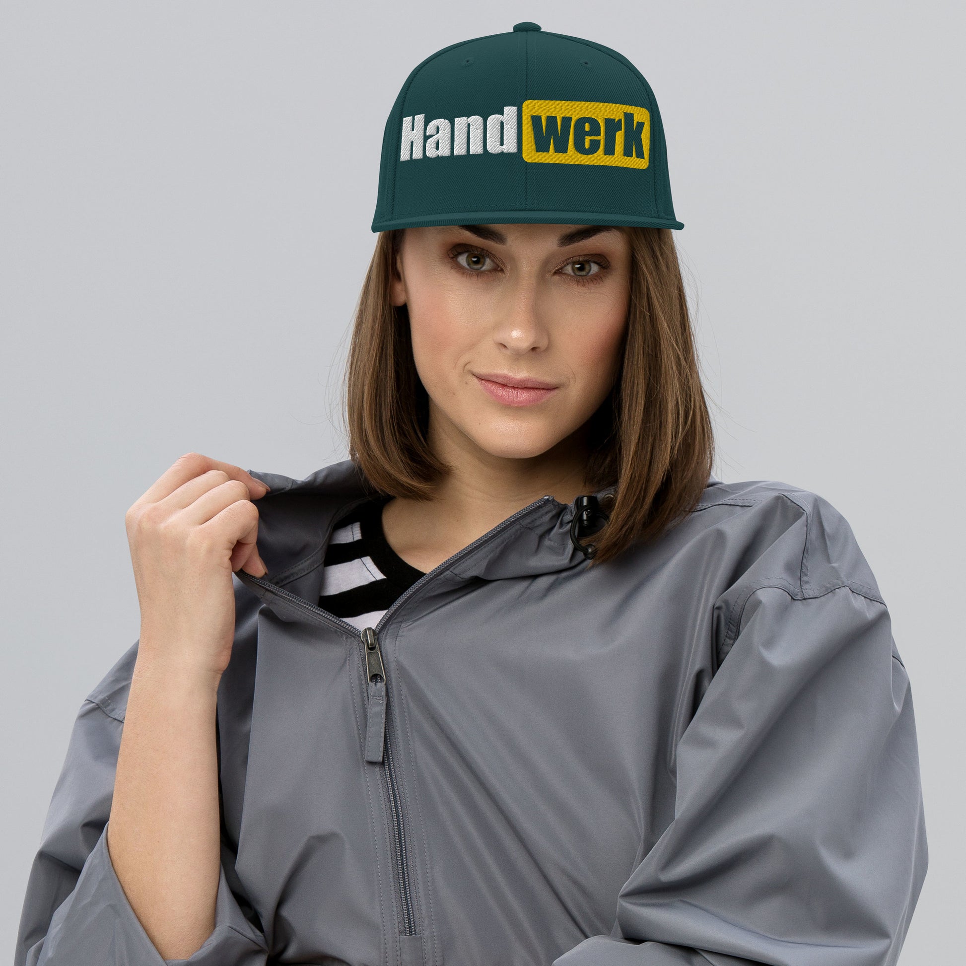Snapback-Cap "Handwerk" bestickt Fichte
