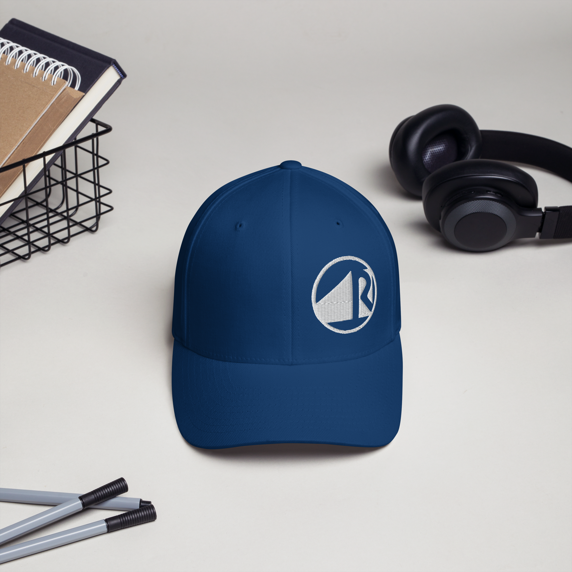 Cord-Cap "Raumausstatter" (bestickt) Königsblau