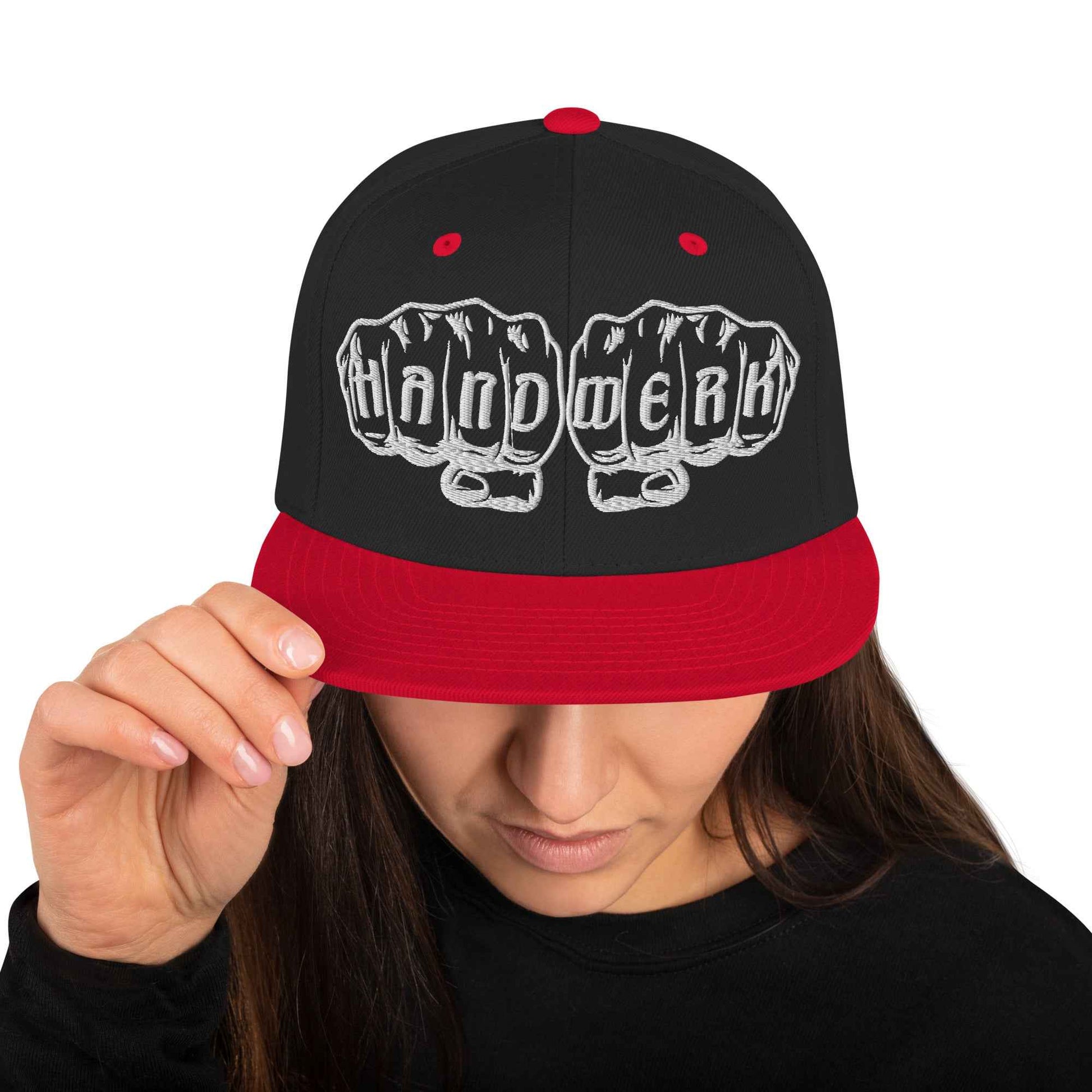 Snapback-Cap "Handwerk" bestickt Schwarz Rot {{ color }}