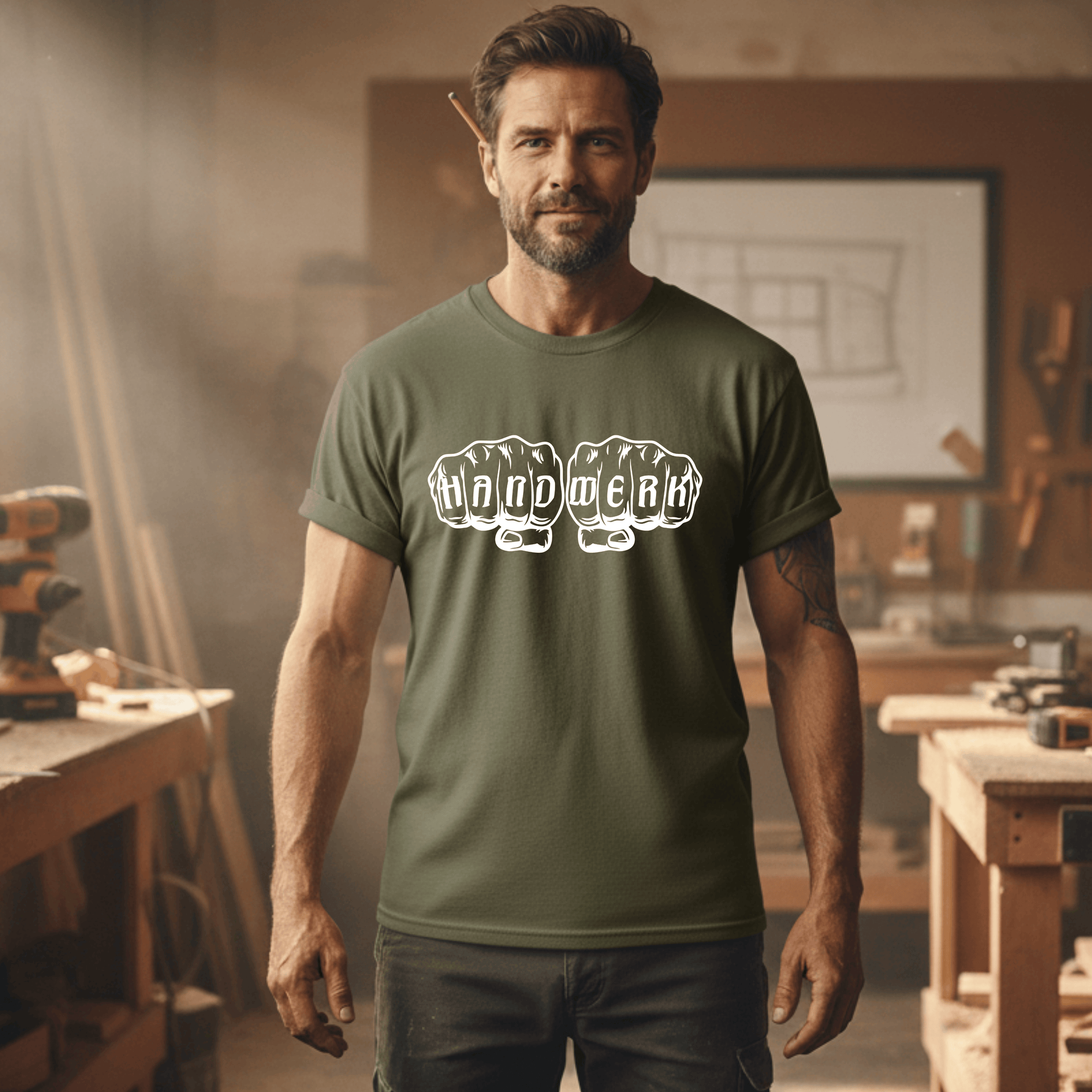 Premium T-Shirt HW-200 | Robust & Vielseitig | Für stolze Handwerker (S-3XL) Militärgrün Männer Gildan Ultra T-Shirt {{ color }}