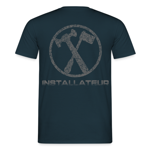 Unisex T-Shirt "Installateur" Navy Männer T-Shirt {{ color }}