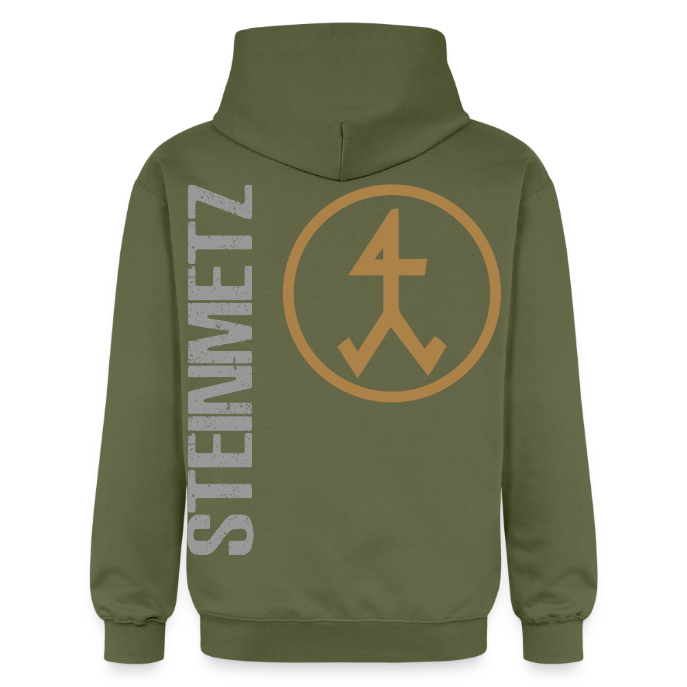 Gildan Unisex Softstyle® "Steinmetz" Militärgrün Gildan Unisex Softstyle® Midweight Hoodie {{ color }}