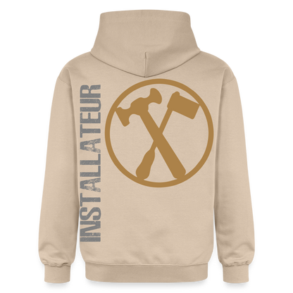 Gildan Unisex Softstyle® "Installateur" Sand Gildan Unisex Softstyle® Midweight Hoodie {{ color }}